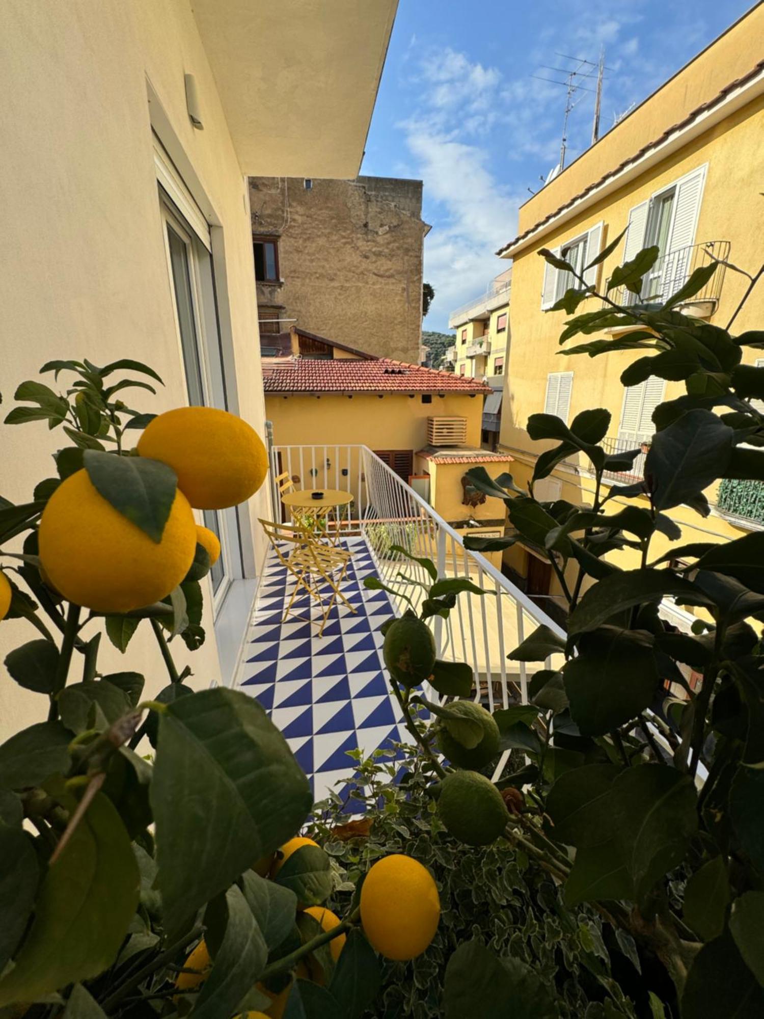 Casa Di Napoli - Sorrento Acomodação com café da manhã Exterior foto